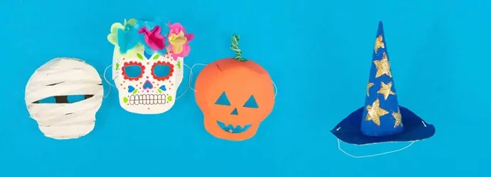 Masques de costume pour Halloween pour une momie, un crâne, une citrouille et des chapeaux de sorcières faits maison
